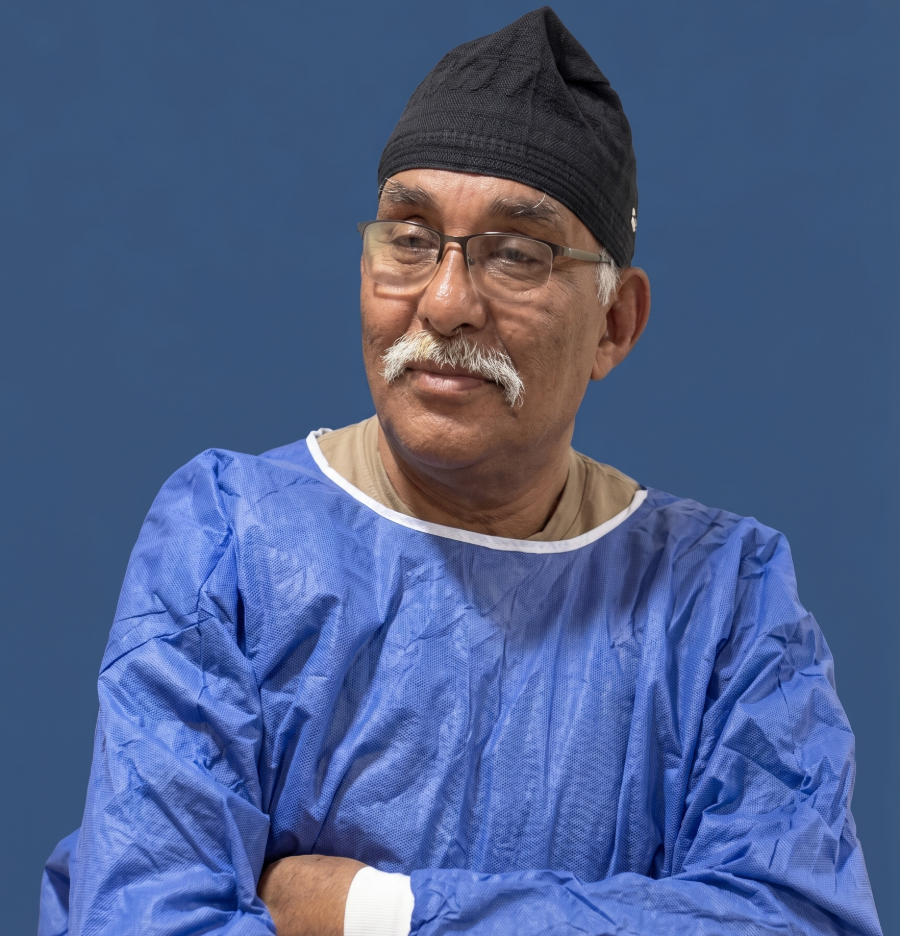 Dr. Amr Hassan, Consultant Ophthalmic and LASIK Surgeon